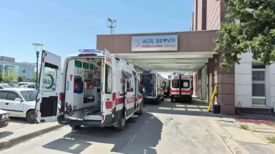 Adıyaman'da Çatı Tamiri Sırasında Düşen Adam Ağır Yaralandı