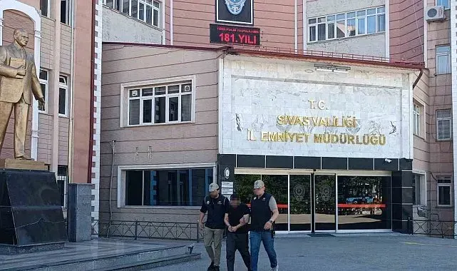 Sivas'ta FETÖ hükümlüsü yakalanarak cezaevine gönderildi