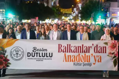 Manisa'da Balkan Rüzgarı: Candan Erçetin ile Coşkulu Şenlik
