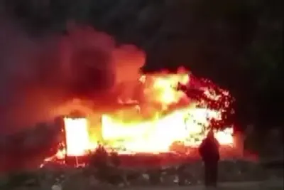 Amasya'da Ahşap Ev Yangını: Tek Katlı Yapı Kül Oldu