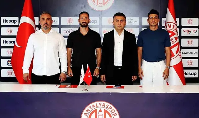 Antalyaspor'da Soner Dikmen ve Erdoğan Yeşilyurt, 2 yıllık sözleşme imzaladı