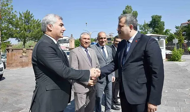 Ahlat Kaymakamı Özgür Kaya görevine başladı