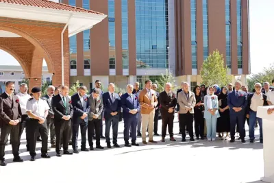 Denizli'de Mukaddes Emanetler Sergisi Ziyarete Açıldı