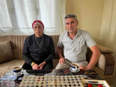 Denizlili Çiftçi Aradığı Eşini Fas’ta Buldu: İki Ülkede Düğün Yaptılar