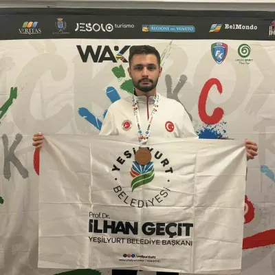 Milli Sporcu Ömer Faruk Yılmaz İtalya'daki Dünya Şampiyonası'nda Üçüncü Oldu