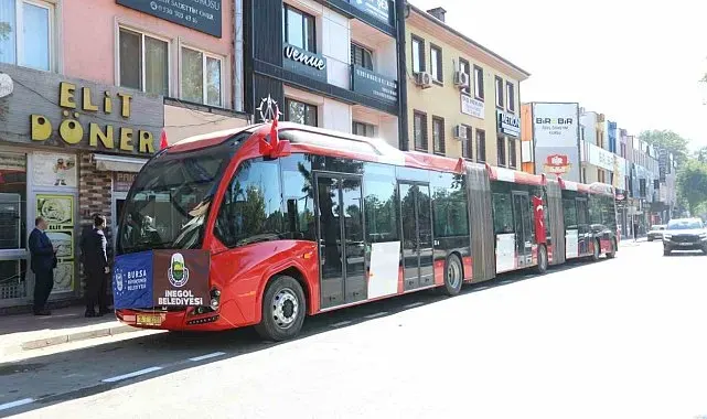 Bursa'nın metrobüsü ilk kez İnegöl'de görücüye çıktı