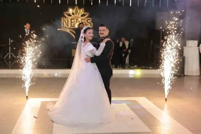 Balıkesir Basınını Buluşturan Düğün: Hüseyin Tülek ile Fatmanur Evlendi