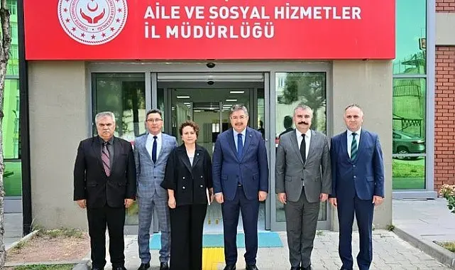 Eskişehir Valisi Yılmaz, Aile ve Sosyal Hizmetler İl Müdürlüğü'nde brifing aldı