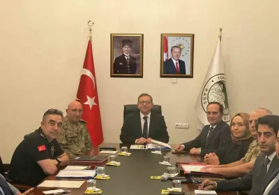 Kars'ta Güvenlik ve Asayiş Zirvesi Gerçekleştirildi