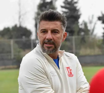 Balıkesirspor’da Ağır Yenilginin Ardından Teknik Direktör Polat Çetin ile Yollar Ayrıldı