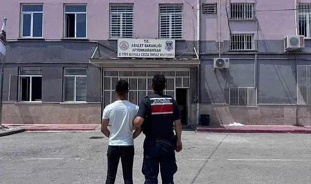 Jandarma çeşitli suçlardan aranan 46 kişi yakalandı