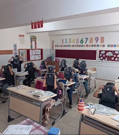 Almanya’da Yaşayan Hayırseverden Çermikli Öğrencilere Giyim Yardımı