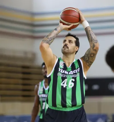 Y. Denizli Basket Kaptanı Mahir Ağva'dan Yeni Sezon ve Avrupa Değerlendirmesi