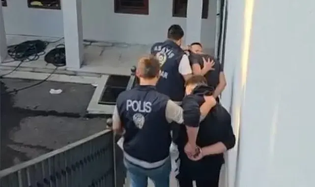 Üsküdar'da uyuşturucu operasyonu: 1 kilo 816 gram madde ele geçirildi