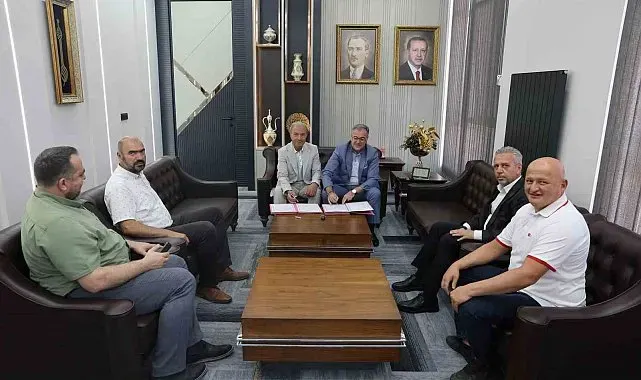 Hacılar'da kıyafetler umuda dönüşecek