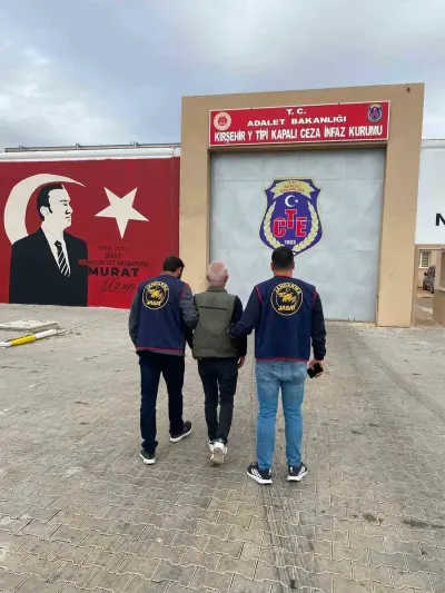 Kırşehir'de Kesinleşmiş Hapis Cezası Bulunan Firari Operasyonla Yakalandı