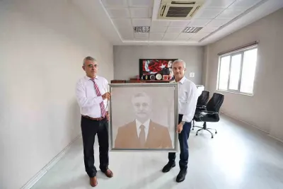 Başkan Tahmazoğlu Oto Sanayi Sitesi'ndeki Gençlerle Bir Araya Geldi