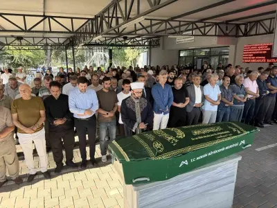 Mersin'de Kahvehane Saldırısında Hayatını Kaybeden Antrenör Son Yolculuğuna Uğurlandı
