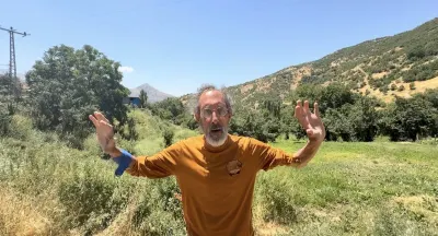ABD'li Emekli Avukat Steve Fogel Hakkari'nin Doğasına Hayran Kaldı