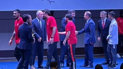 Cevdet Yılmaz: Türkiye Genelinde 5 Bin 555 Gençlik ve Spor Tesisi Bulunuyor