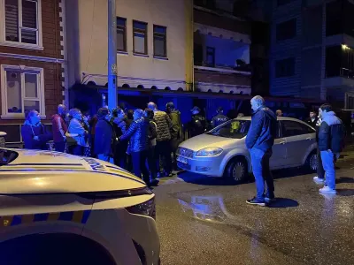İzmit'te Temel Kazısı Sırasında Toprak Kayması Yaşandı: İki Bina Boşaltıldı