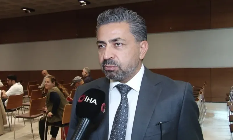 Sabahları Yaşanan Bel Ağrısı ve Tutukluğa Dikkat: Ankilozan Spondilit Belirtisi Olabilir