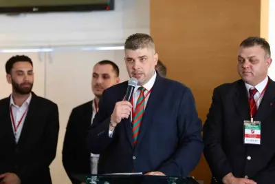 Karşıyaka Başkanı Yiğit Tusder'den Birlik ve Beraberlik Çağrısı