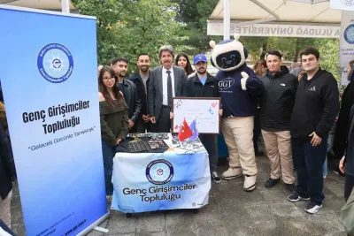Bursa Uludağ Üniversitesinde 2026-2027 Akademik Yılı Coşkuyla Başladı