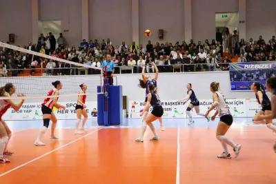 Gençlik ve Spor İl Müdürü Kabakcı Gevher Nesibe Spor Salonu’nu İnceledi