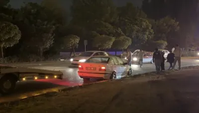 Eskişehir'de Sağanak Kazası: Otomobil Refüjü Aşıp Karşı Şeride Geçti