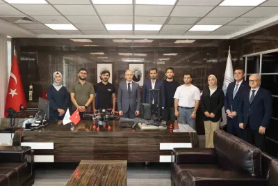 GİBTÜ Hezarfen İHA Takımı TEKNOFEST Başarısını Rektör Demir ile Paylaştı