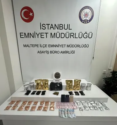 Maltepe ve Kartal'da Uyuşturucu Operasyonu: Zula Araçtan 770 Gram Marihuana Çıktı