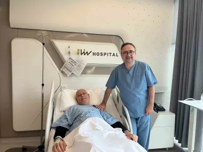 Da Vinci robotu ile canlı yayında prostat çıkarma operasyonu yapıldı