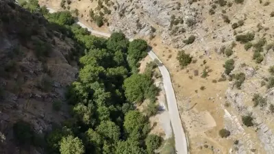 Şırnak Beytüşşebap'ta Ulaşımı Rahatlatacak Yol Çalışmasında İlk Etap Tamamlandı