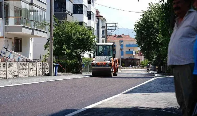 Bolu Belediyesi 2 sokakta üstyapı çalışmalarını tamamladı: Yollar trafiğe açıldı