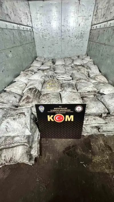Bartın'da 8 Ton Titanyum Operasyonu: 3 Gözaltı