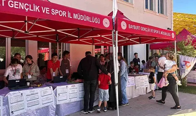 DENEYAP öğrencileri projelerini sergiledi