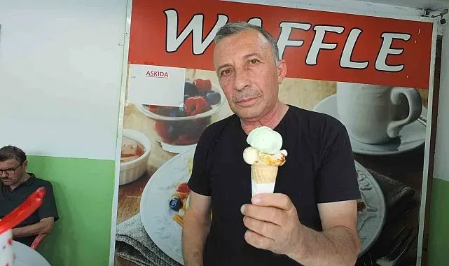 Balıkesir'de askıda dondurma uygulaması devam ediyor