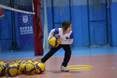 Bursa'da Kış Spor Okulları Heyecanı 3 Ekim'de Başlıyor