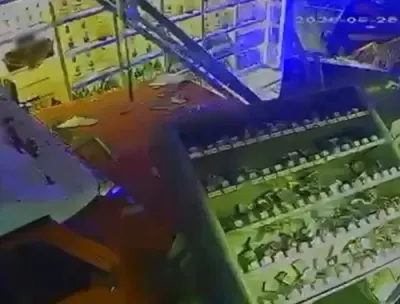 Sakarya Geyve'de veresiye tartışması: Kamyonla tekel bayisine girdi