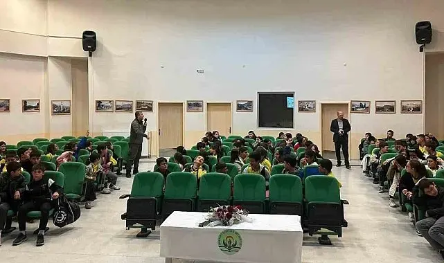 Bayburt'ta 587 öğrenciye doğa eğitimi verildi