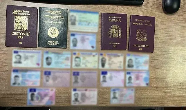 Yurt dışına gönderilecek kargodan sahte pasaport ve kimlik çıktı
