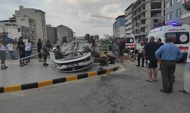 Takla atarak hurdaya dönen Fiat 2 kişiye mezar oldu