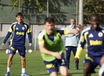 Fenerbahçe’de Rizespor Mesaisi Sürüyor