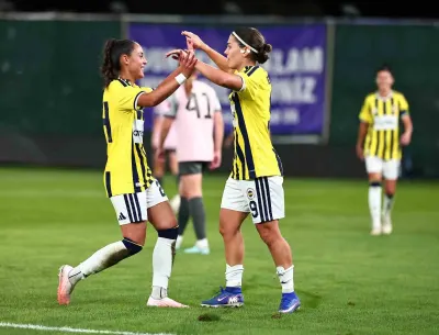 Fenerbahçe Minsk'i Geçerek UEFA Kadınlar Avrupa Kupası'nda Son 16 Turuna Adını Yazdırdı