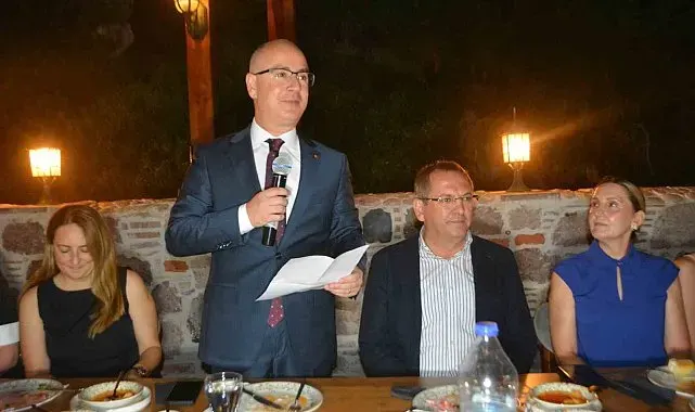 Ayvalık Kaymakamı Hasan Yaman'a duygusal veda