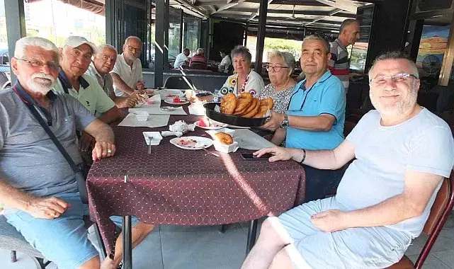 Burhaniye'de Gazeteci Şenol Torlak için lokma hayrı düzenlendi