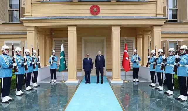 Cumhurbaşkanı Erdoğan, Pakistan Başbakanı Şerif'i resmi törenle karşıladı