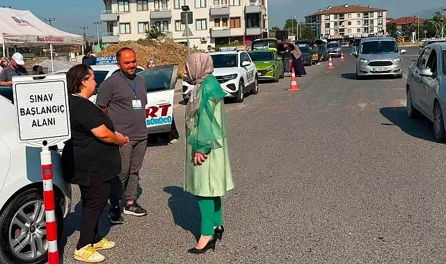 Sürücü adayları terledi