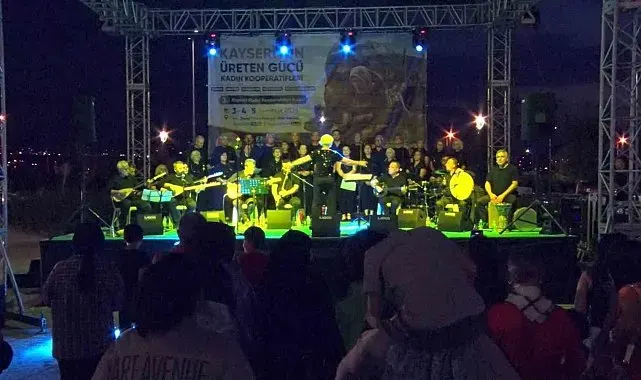 Talas Maharetli Eller Kooperatifi'nden müzik dolu akşam